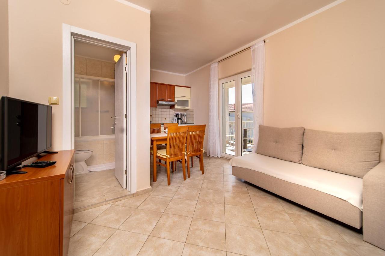 Apartments Stare Brajde Lopar Exterior foto
