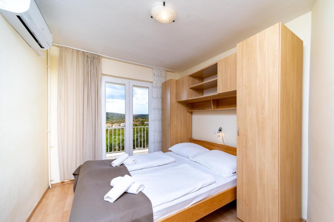Apartments Stare Brajde Lopar Exterior foto
