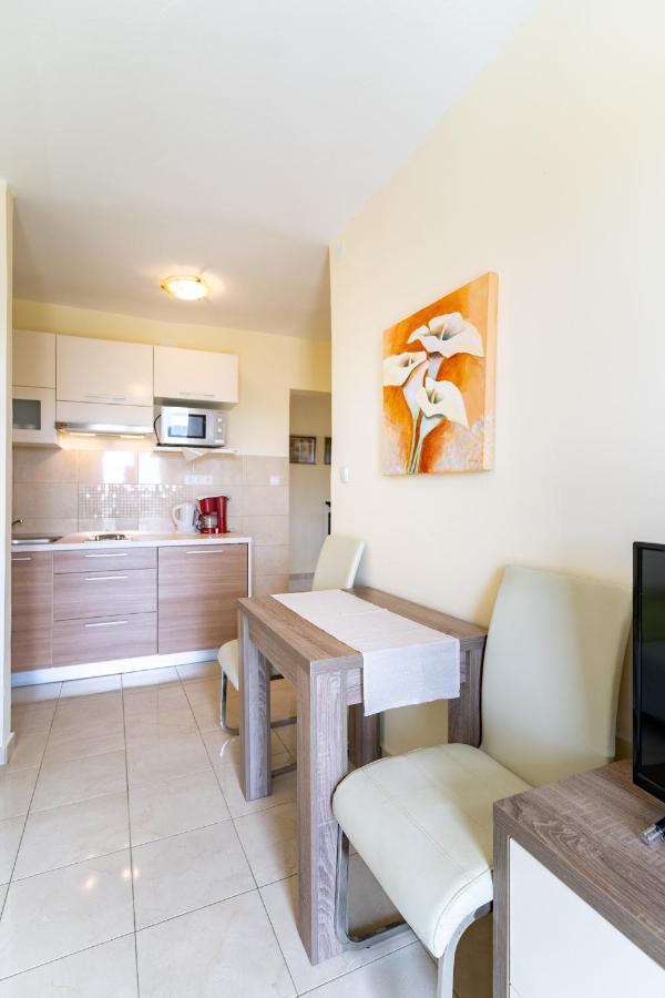 Apartments Stare Brajde Lopar Exterior foto