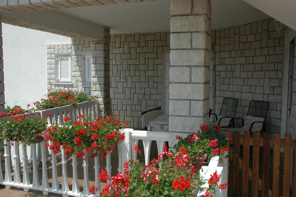 Apartments Stare Brajde Lopar Exterior foto